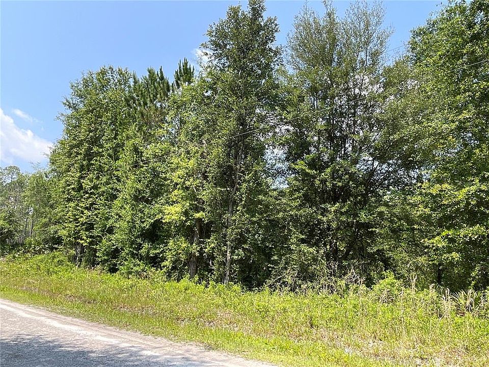 1st image of 340 NE PENOLA WAY