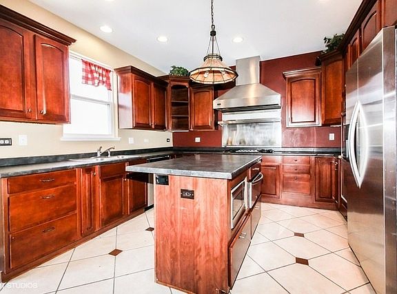 5th image of 3606 Sonoma Cir