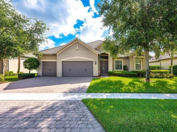 3425 Siena Cir