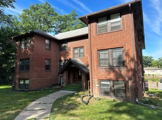 526 48th St, Des Moines, IA 50312