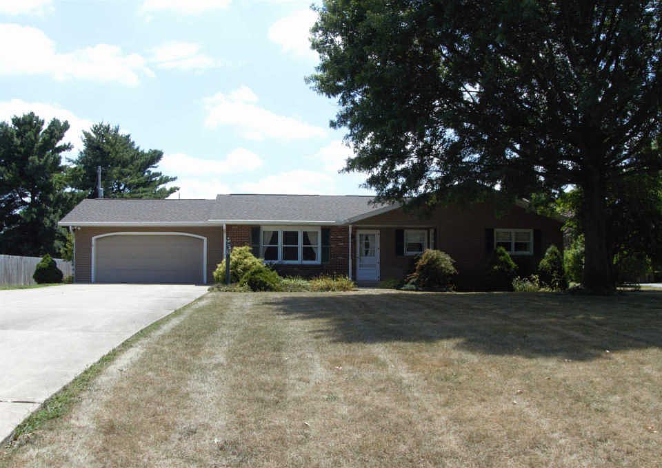 1st image of 4445 Lucinda Ln