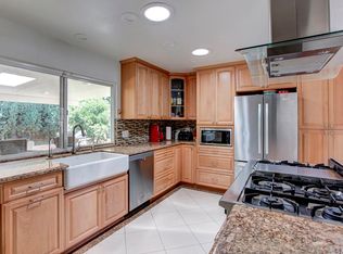 2534 Brynwood St, Santa Ana, CA 92705