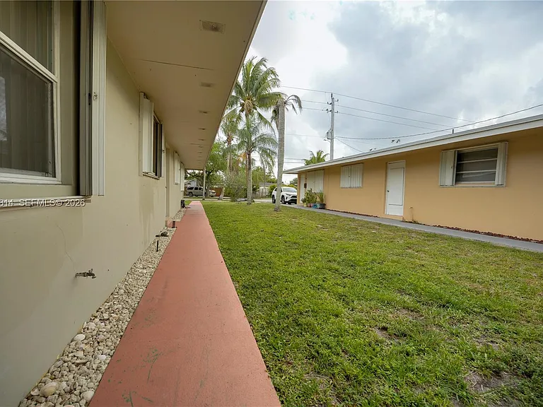 5825 Buchanan St #1 — Photo 14