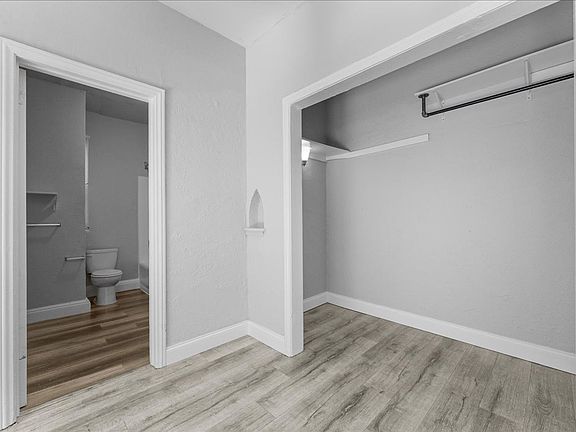 4th image of 124 N Westmoreland Ave APT 305