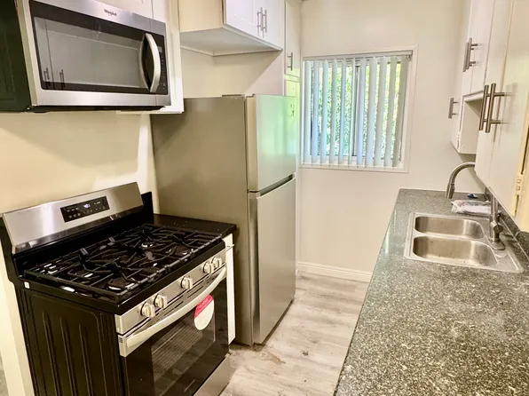 14310 Tiara St #4, Van Nuys, CA 91401