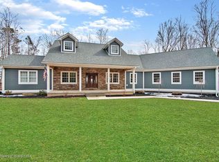 245 Wright Way, Nicholson, PA 18446