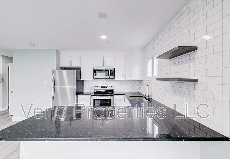 13 Bancker Ave #2 — Photo 6