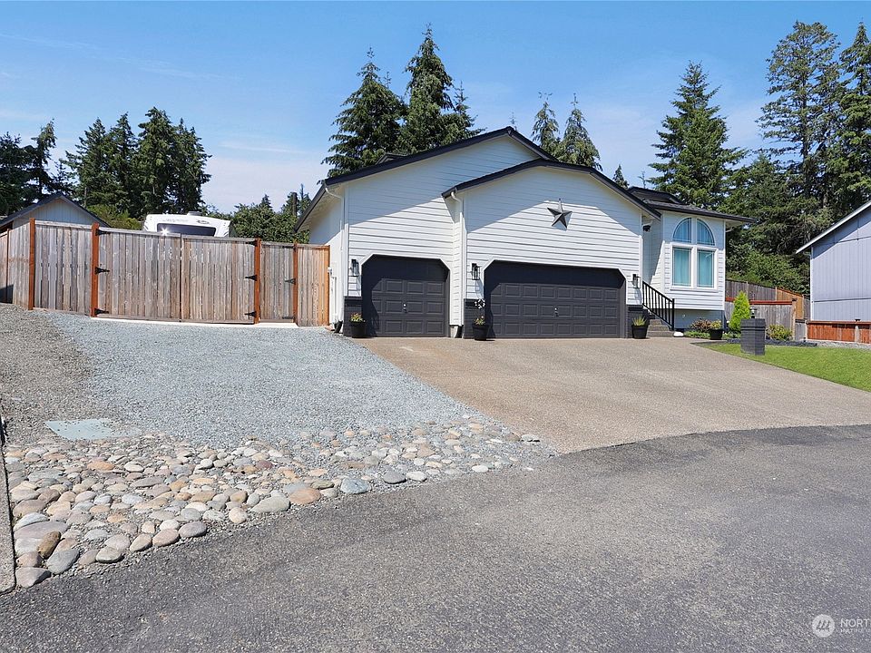 1st image of 8609 194th Street Ct E