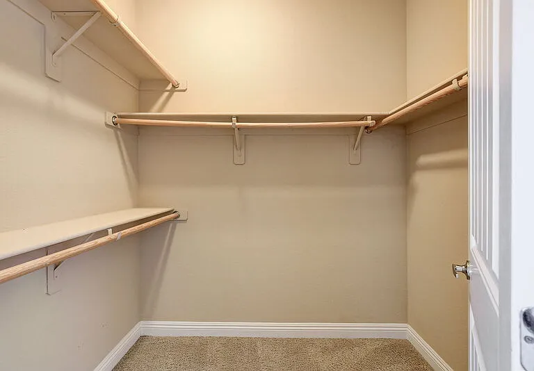 1074 Fish Pond Ave — Photo 36