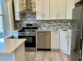 1 Wigglesworth St, Roxbury, MA 02120