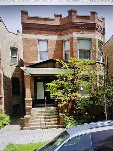 1st image of 3737 N Oakley Ave