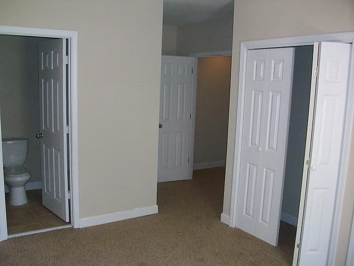 Maxine Garden Townhomes - D — Photo 3
