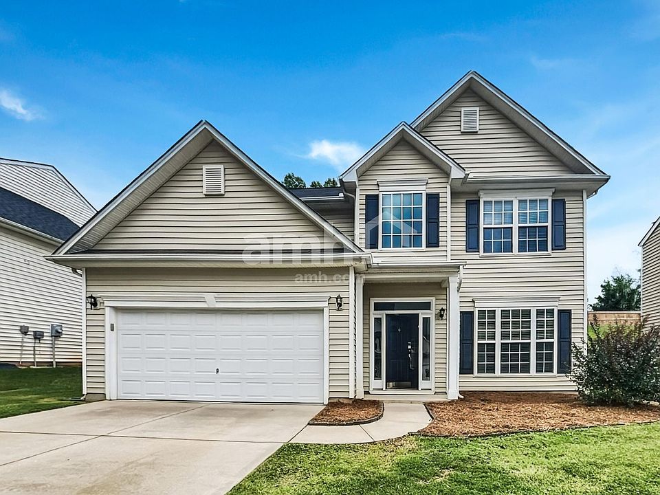 1st image of 324 Highgate Cir