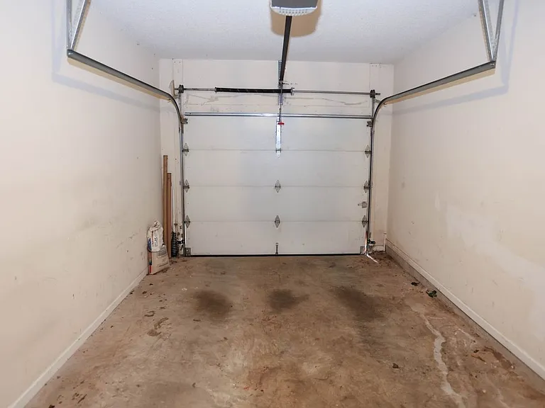 7116 Blairs View Ct — Photo 10