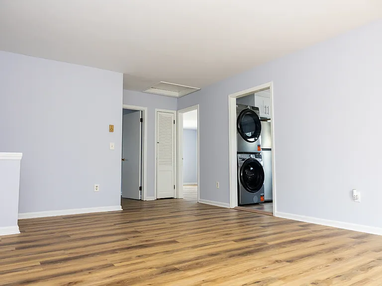 79 Victory St #3 — Photo 7