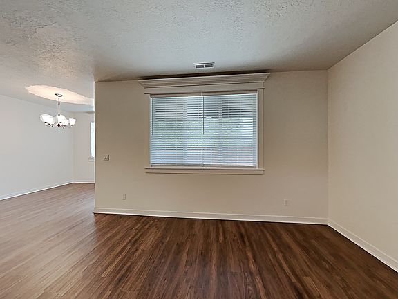 3rd image of 3114 E Ionia Ct