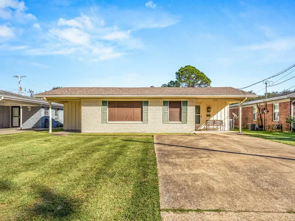 111 Irving St, Lake Charles, LA 70605