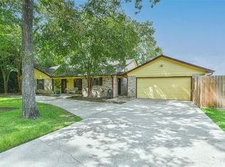 1008 Chateau Woods Parkway Dr, Conroe, TX 77385
