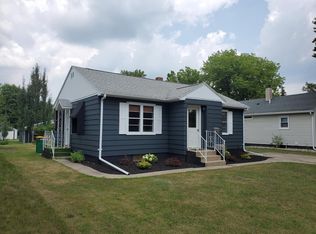 261 State St, Tracy, MN 56175