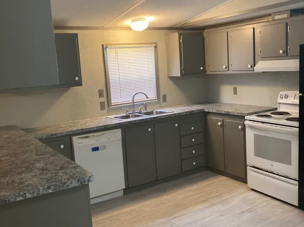 4705 Colony Dr, Orange, TX 77632