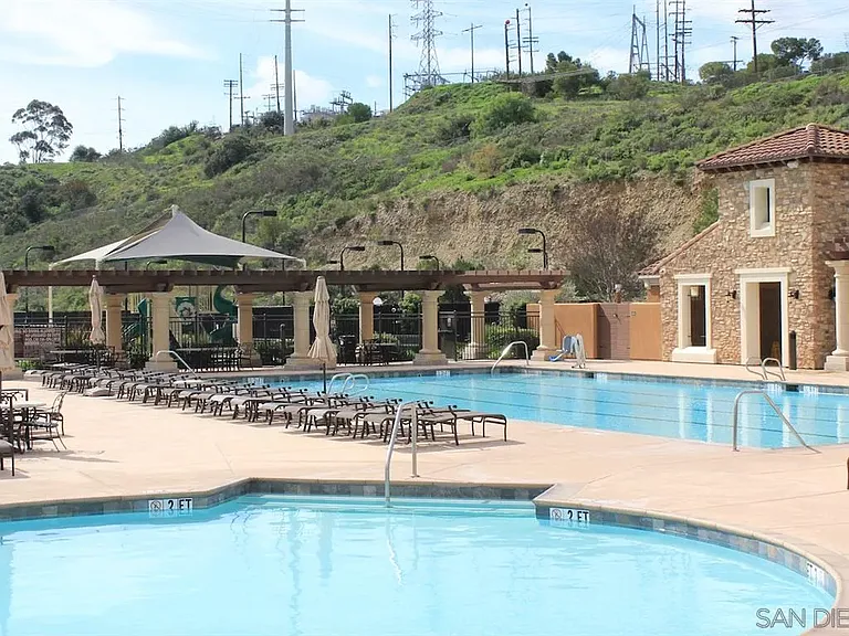 2630 Escala Cir — Photo 24