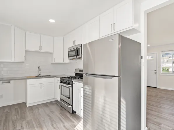 1669 N Hollywood Way #69, Burbank, CA 91505