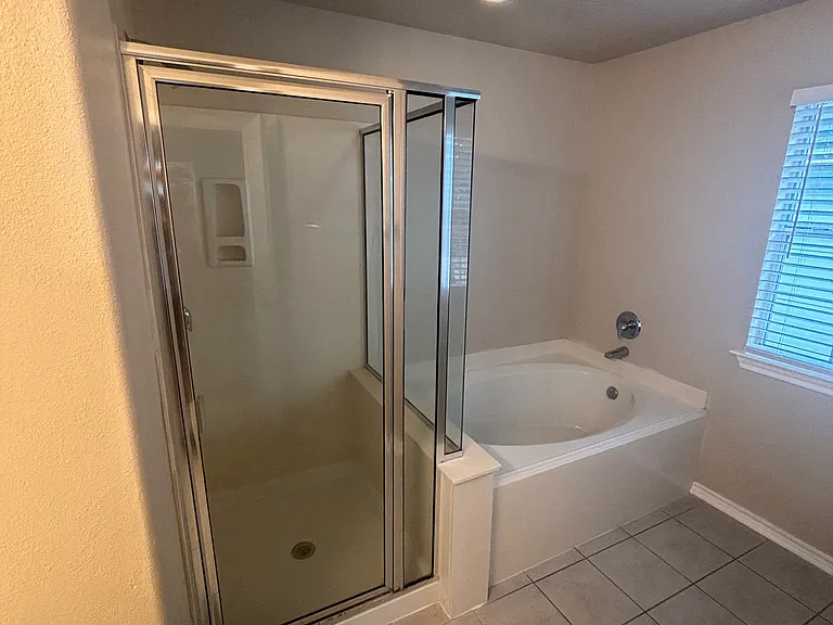 8805 Elm Drake Ln — Photo 30