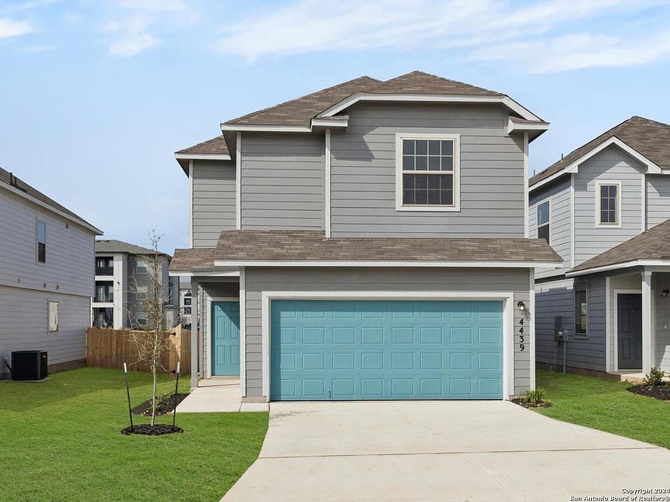 1st image of 4439 Tourmaline Way