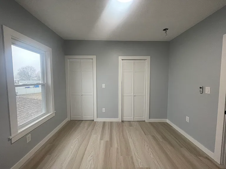 675 Cottage St #2 — Photo 17