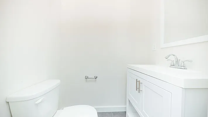 Rented by Nooklyn NYC LLC | media 22