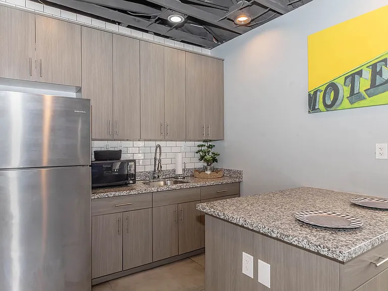 The Wexler Apartments — Photo 16