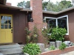 1142 W Franklin St, Monterey, CA 93940