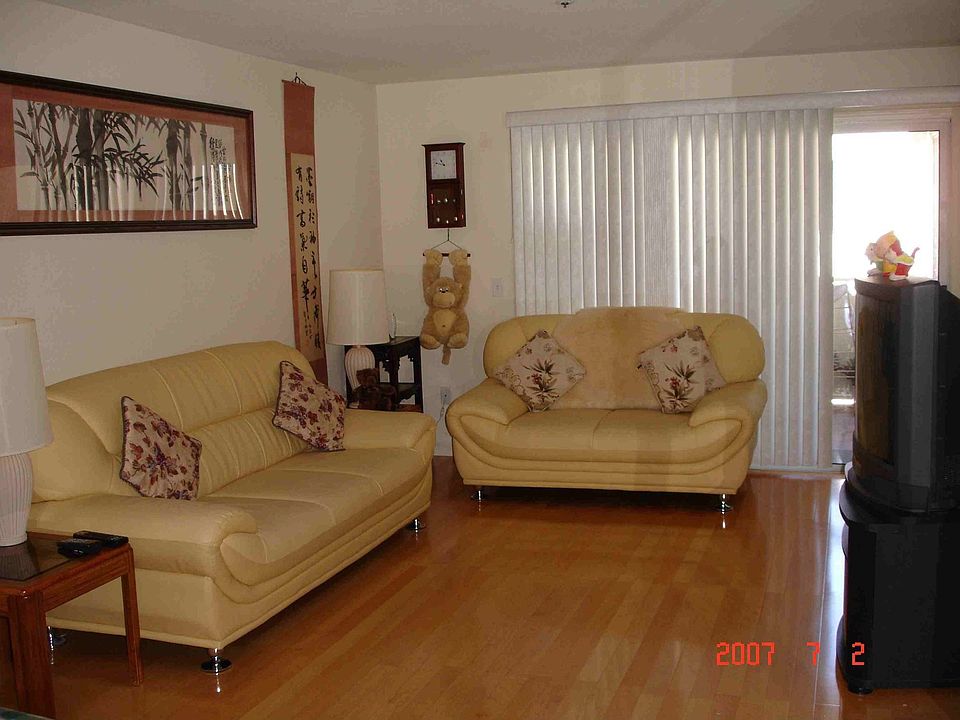 LIVING-AREA