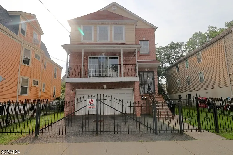 920 S 19Th St photo 1