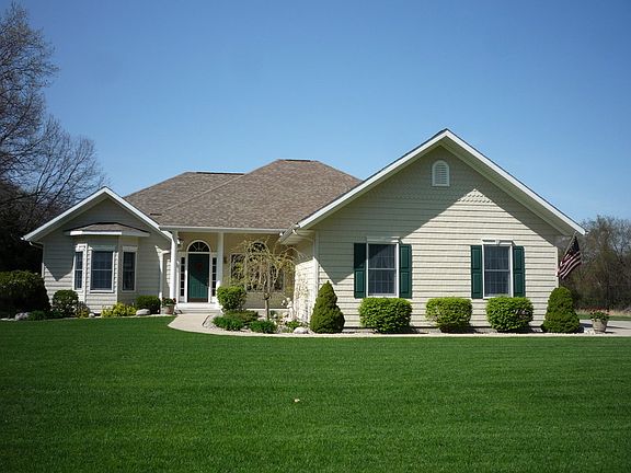 3rd image of 10218 W J Ave