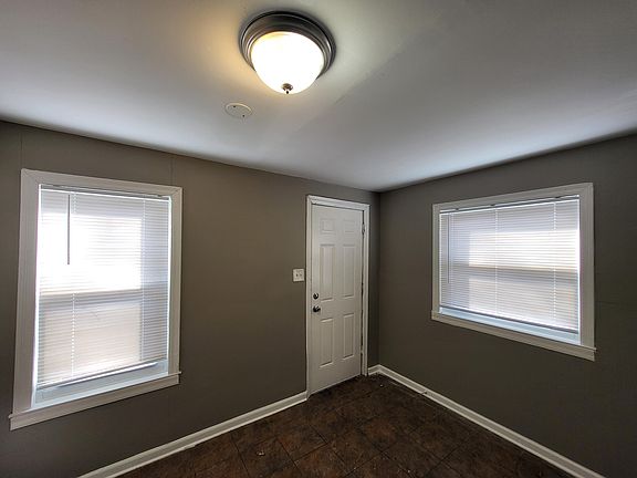 5th image of 2216 Goulson Ave