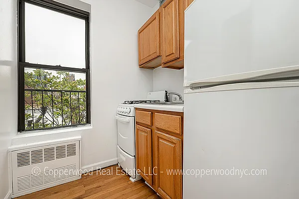 Rented by Copperwood Real Estate | media 10