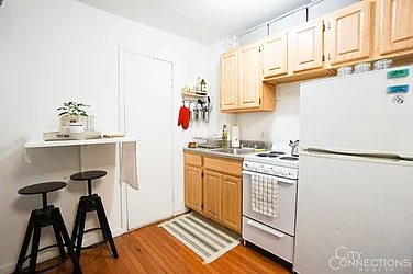Rented by City Connections Realty