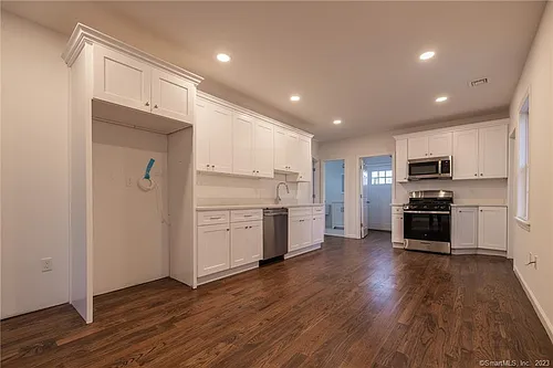 340 Pleasantview Ave Photo 1