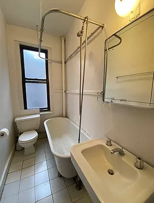 Rented by MOTION New York | media 12