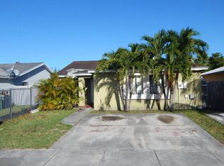 16823 SW 115th Ave, Miami, FL 33157