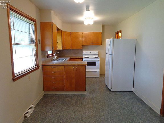 4th image of 2207 Stahlwood Dr