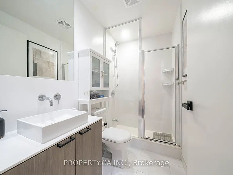 159 Dundas St E #1506 — Photo 19