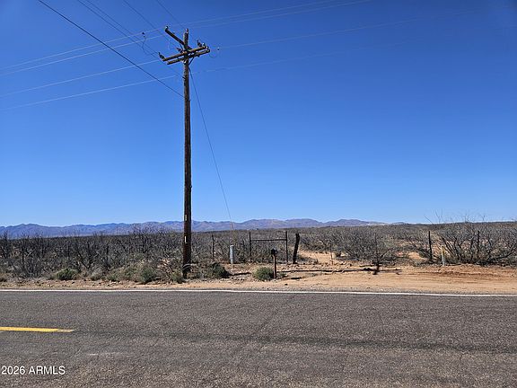 4th image of XXXX N Frontier Road #-