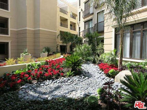 5th image of 11847 Gorham Ave APT 405