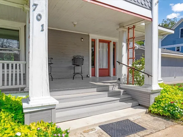 701 E Main St, Whitesboro, TX 76273