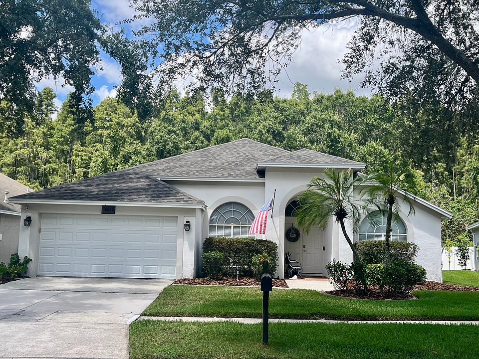 1st image of 18031 Palm Breeze Dr
