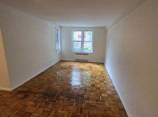 8802 35th Ave APT 1K, Flushing, NY 11372