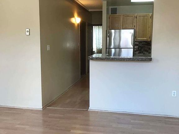 4th image of 56 E 118th St #2B