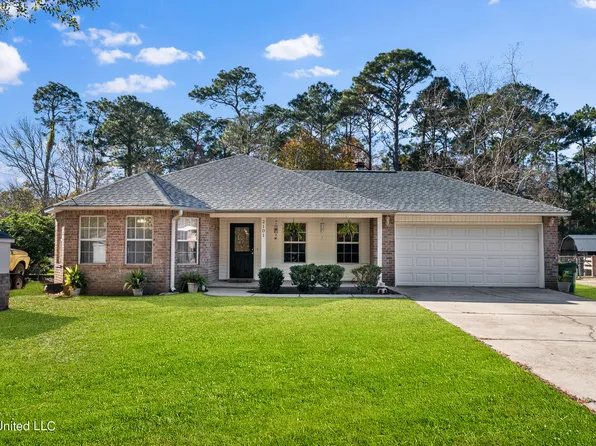 2101 S 7th St, Ocean Springs, MS 39564